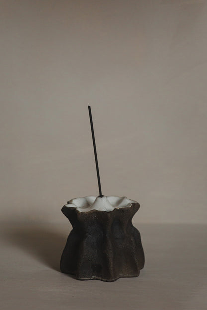 Makyvky Incense Holder - Dark Grey