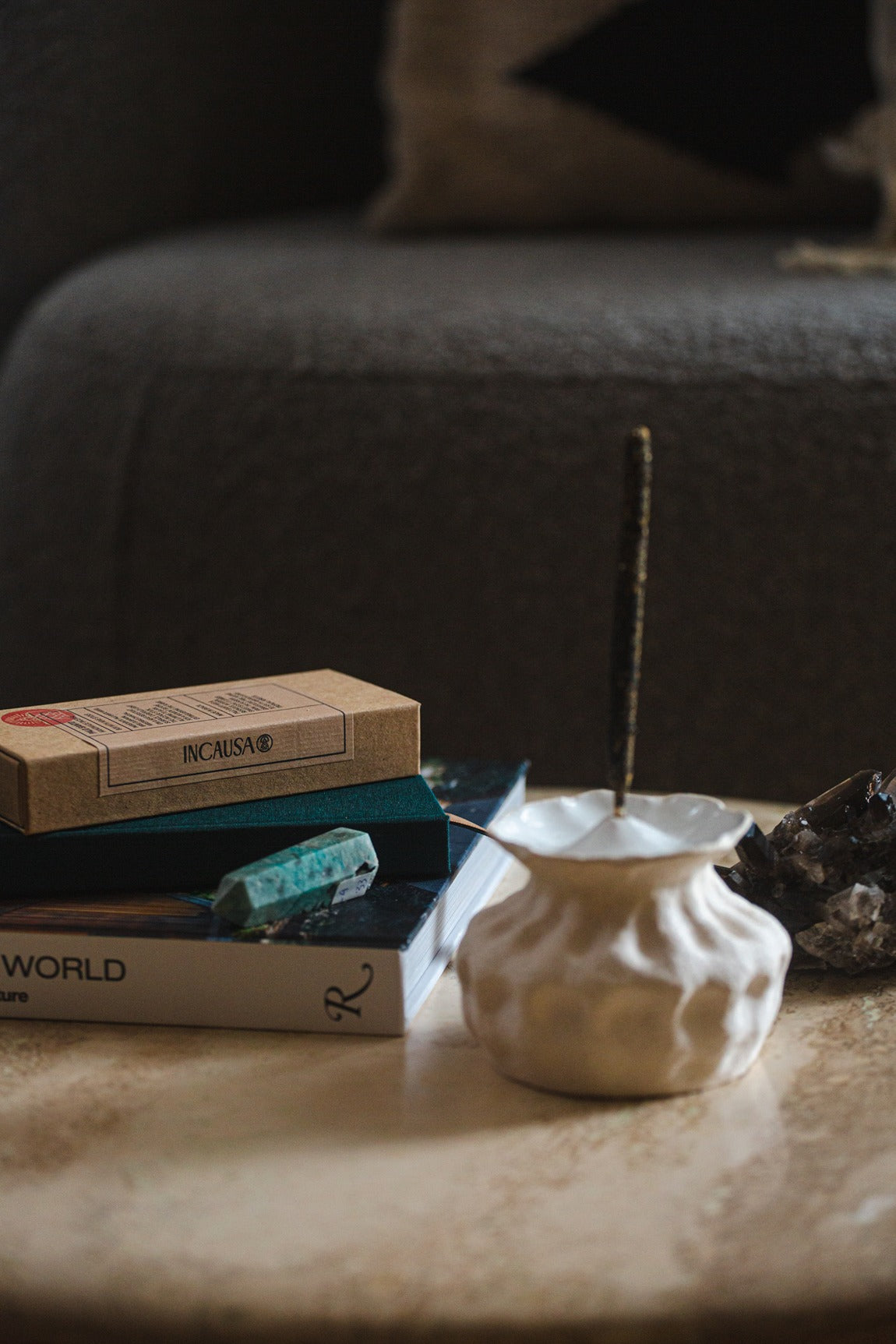Makyvky Incense Holder - White