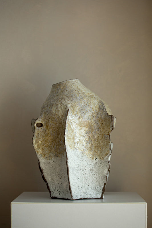 Ceramic vase 3