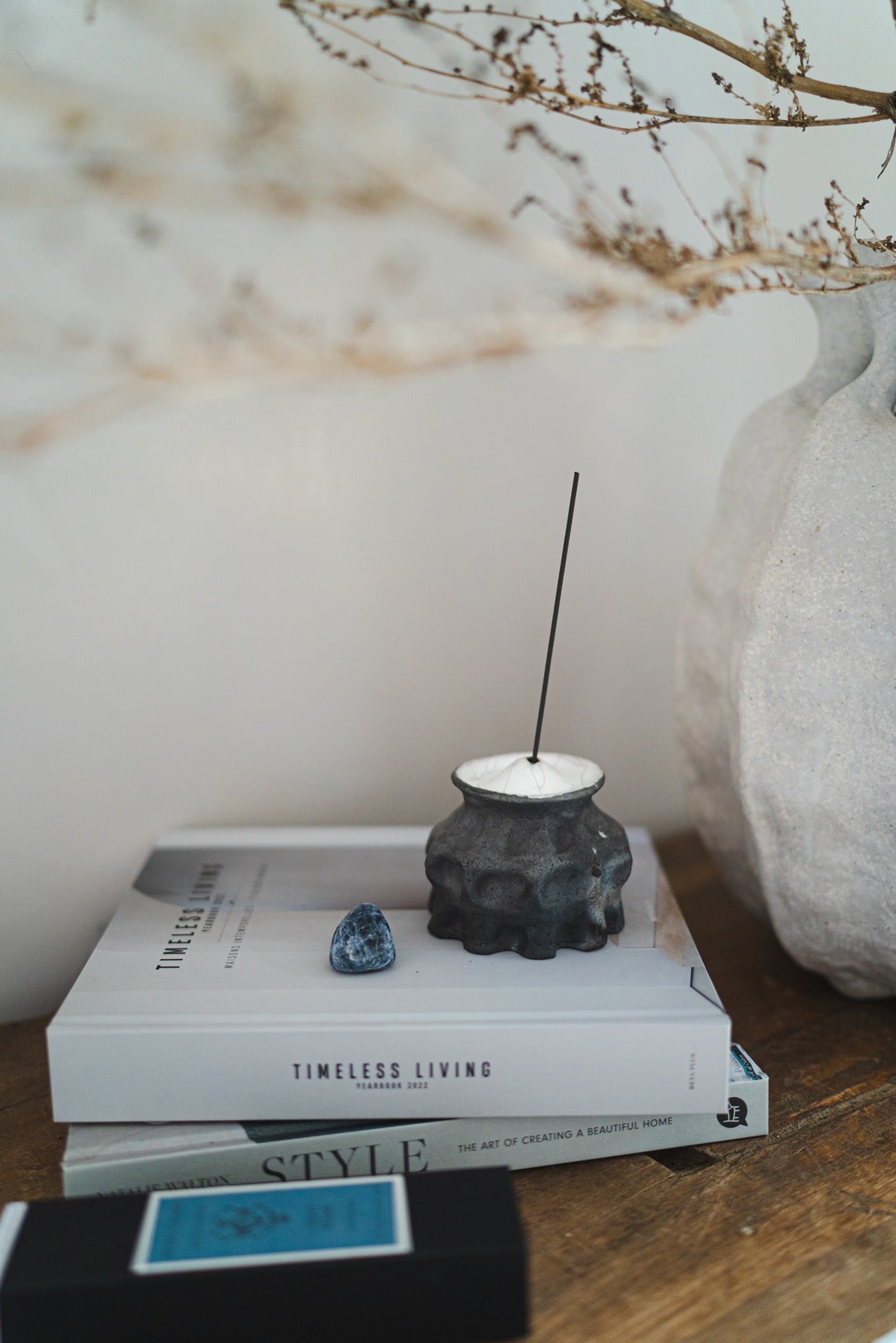 Makyvky Incense Holder - Dark Grey