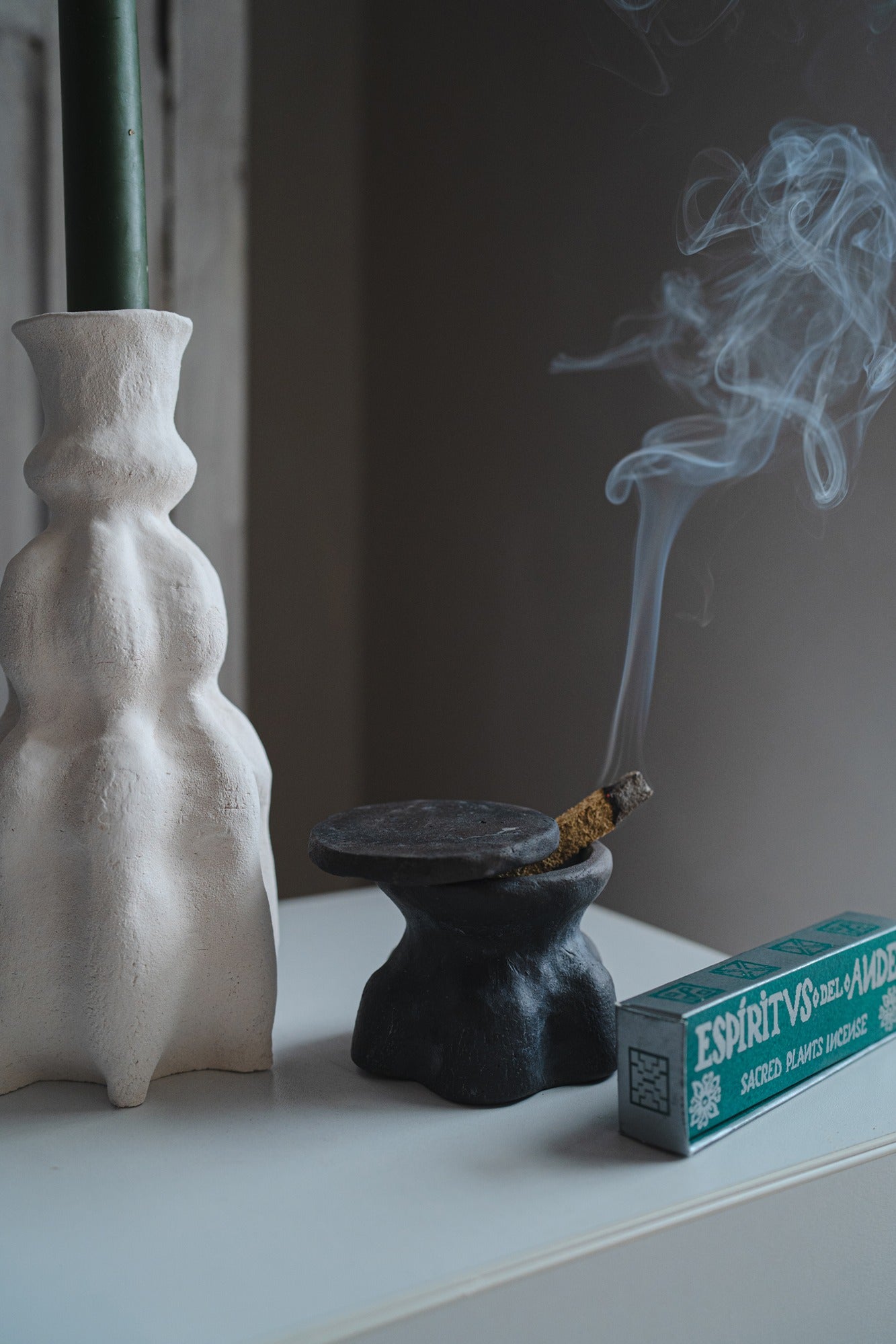 Frankincense & Resin Ceramic Burner  - Dark Grey